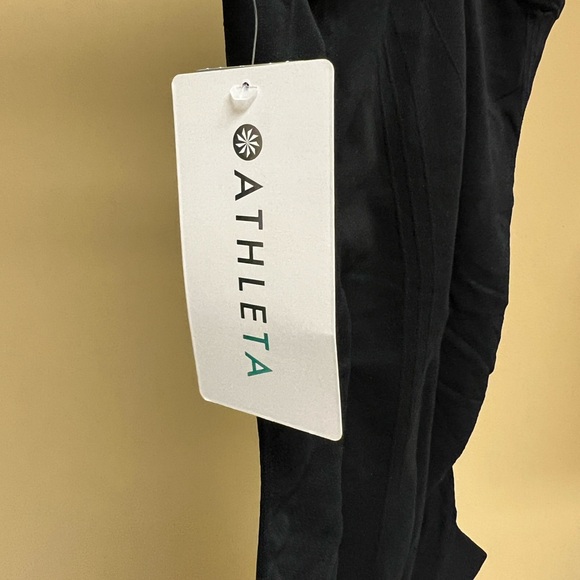 NWT Athleta Speedlight Tank - Picture 8 of 9